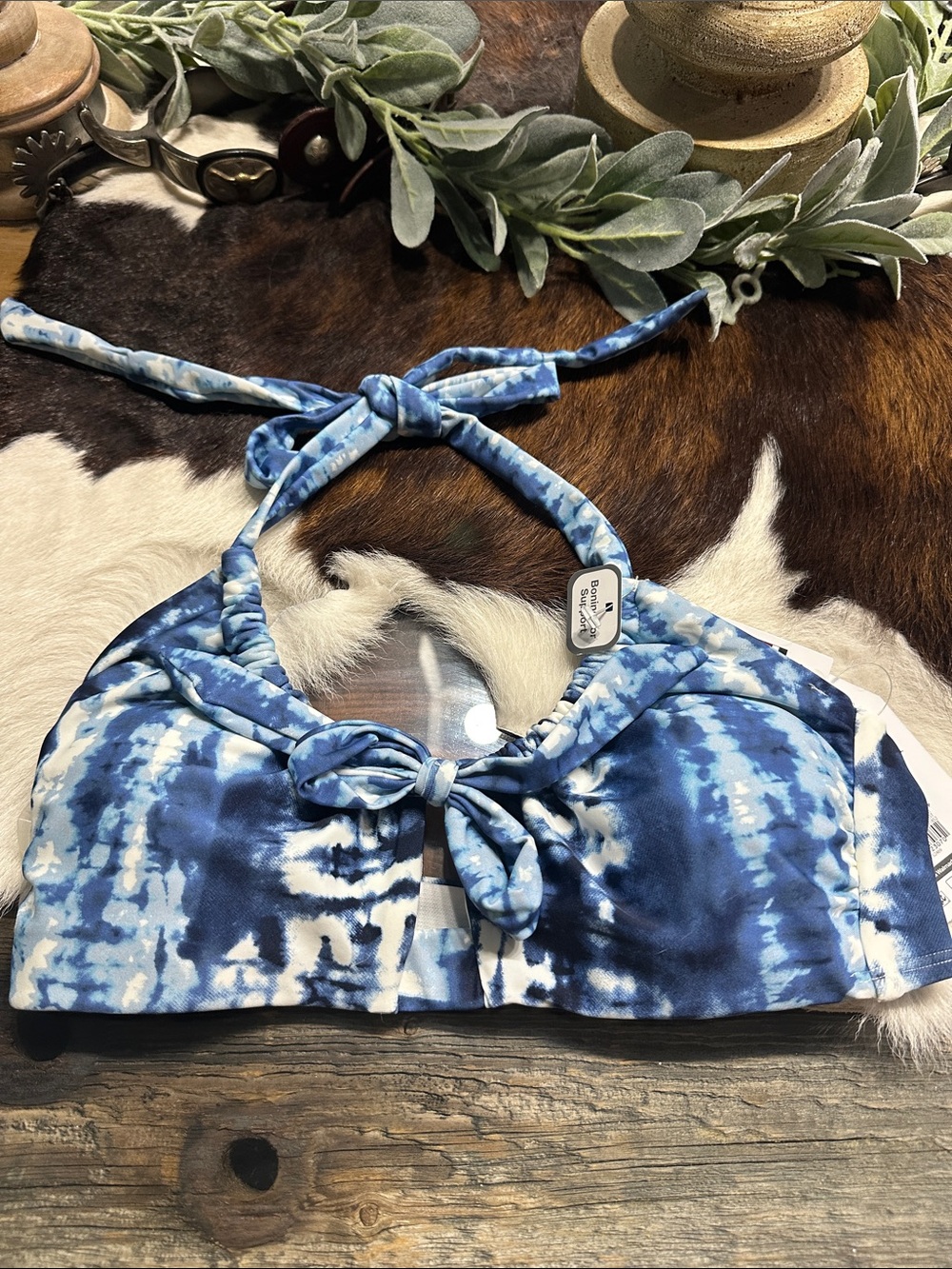 NWT Time and Tru Blue Tie-Dye Halter bikini top